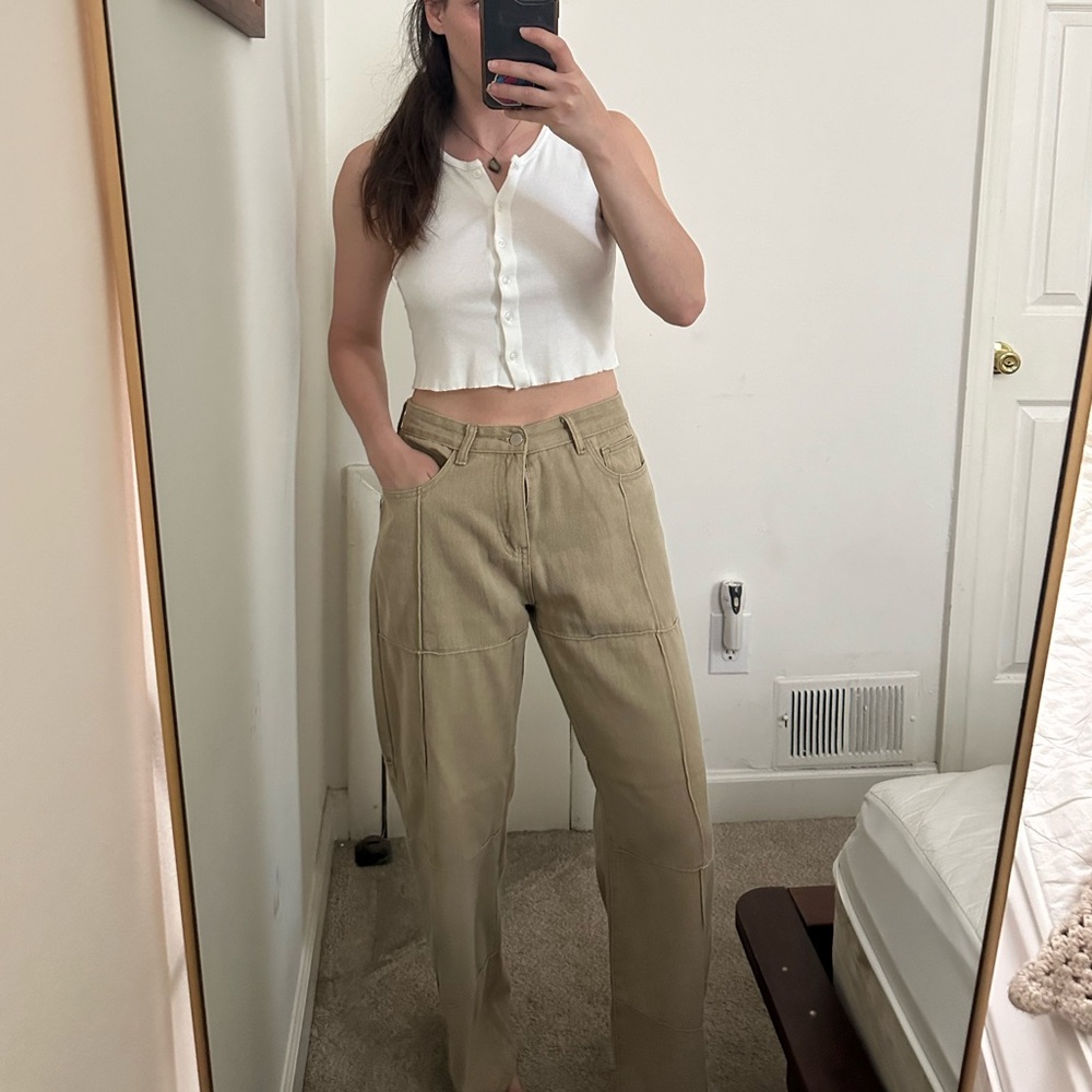 Textured khaki pants